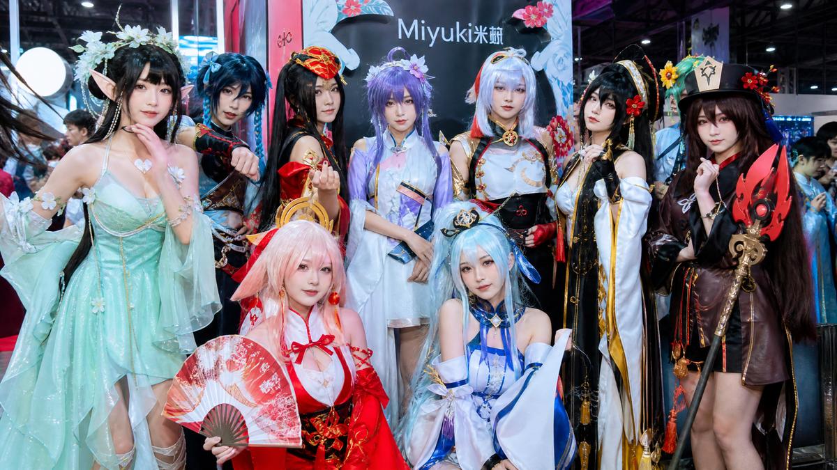 宿舍偷拍cosplay